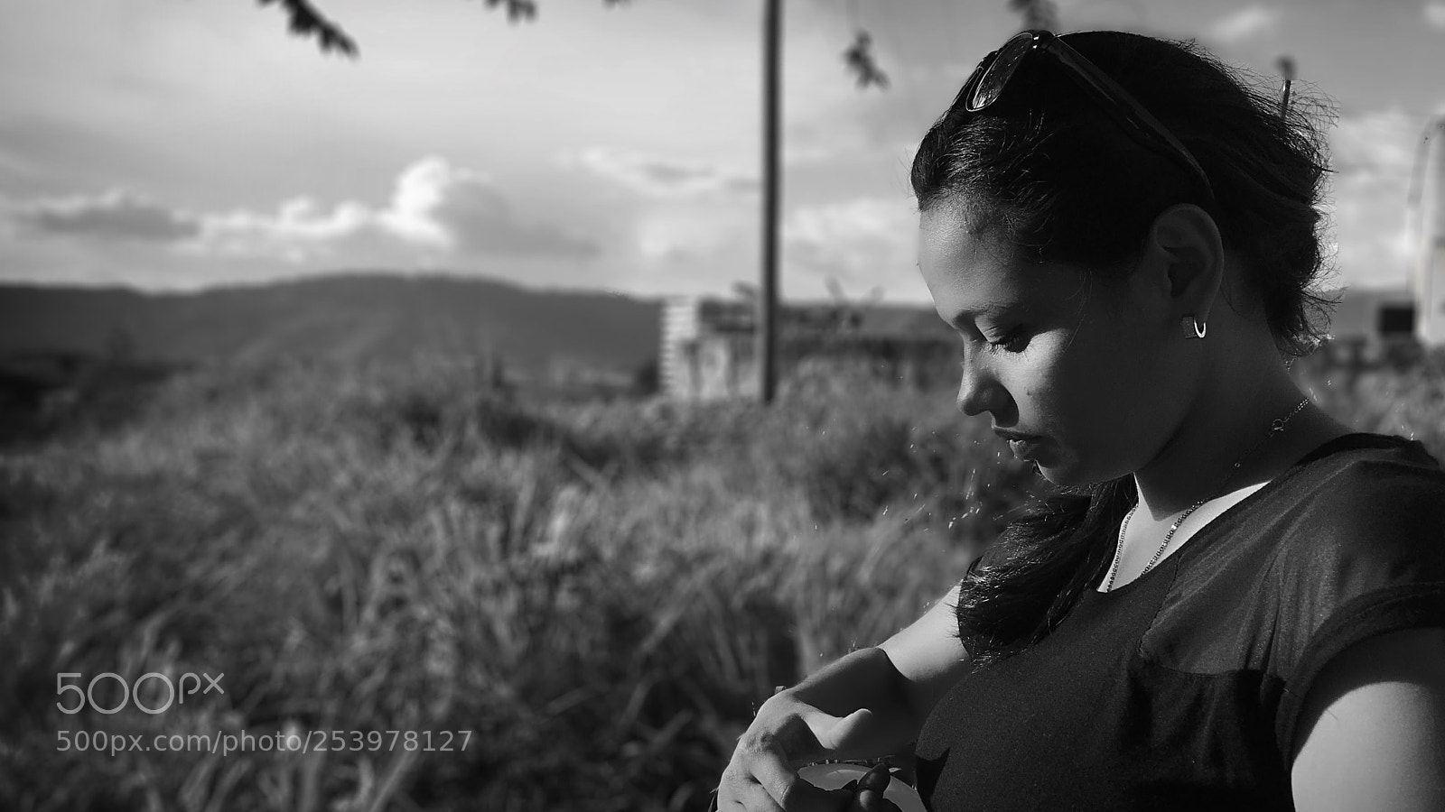 Apple iPhone 6s sample photo. She photography