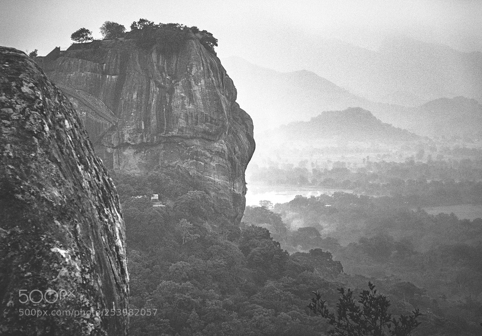 Canon EOS 600D (Rebel EOS T3i / EOS Kiss X5) sample photo. Sigiriya, from pidurangala #10 photography