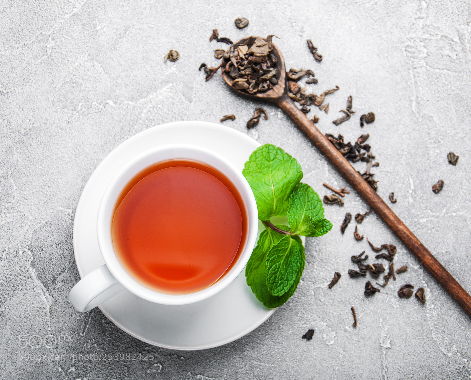 Nikon D90 sample photo. Black tea with mint photography