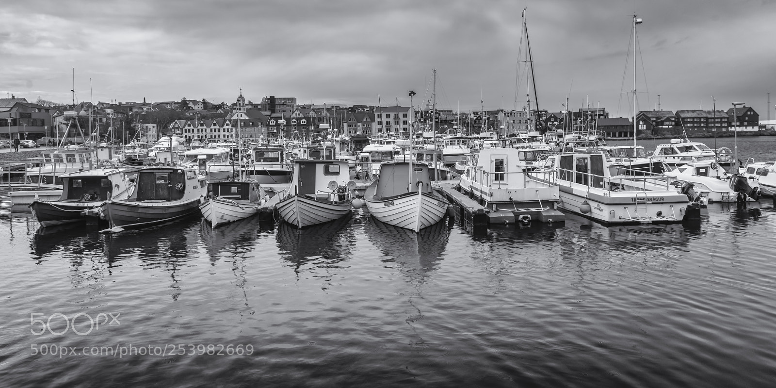 Nikon D810 sample photo. Faroe islands - torshavn photography