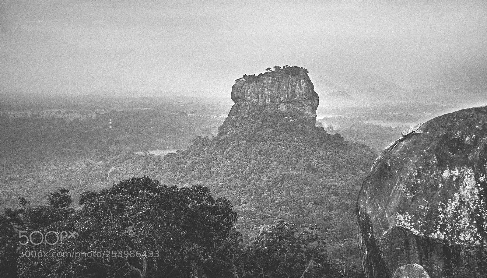 Canon EOS 600D (Rebel EOS T3i / EOS Kiss X5) sample photo. Sigiriya, from pidurangala #19 photography