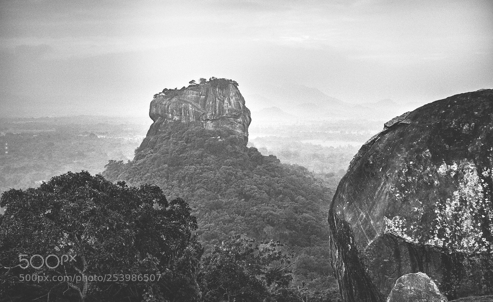 Canon EOS 600D (Rebel EOS T3i / EOS Kiss X5) sample photo. Sigiriya, from pidurangala #21 photography