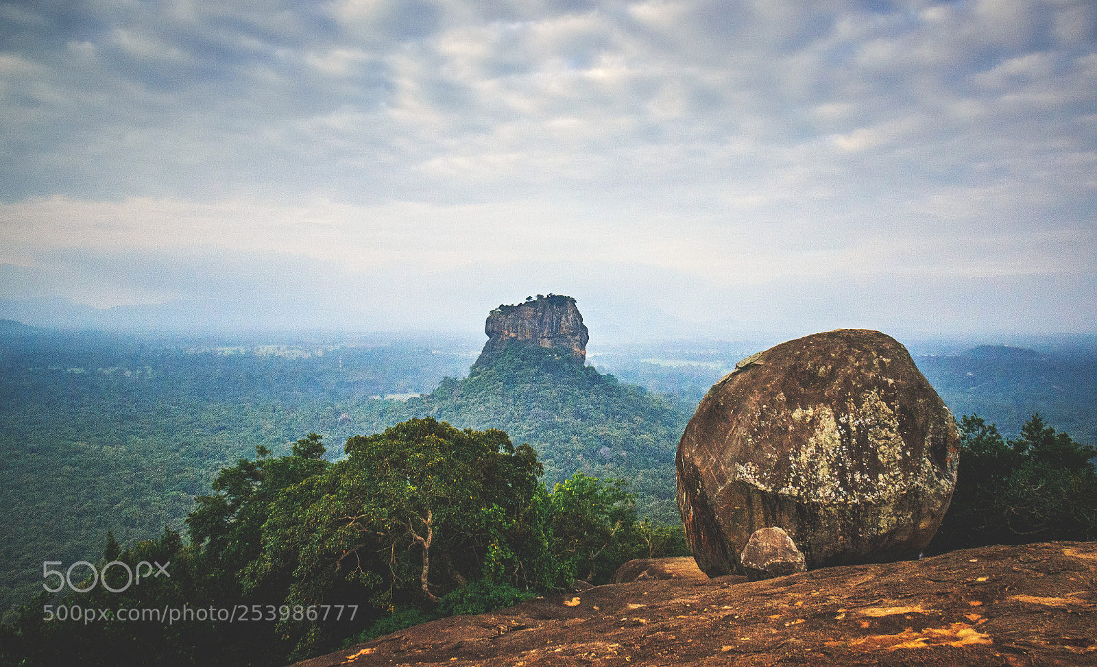 Canon EOS 600D (Rebel EOS T3i / EOS Kiss X5) sample photo. Sigiriya, from pidurangala #22 photography