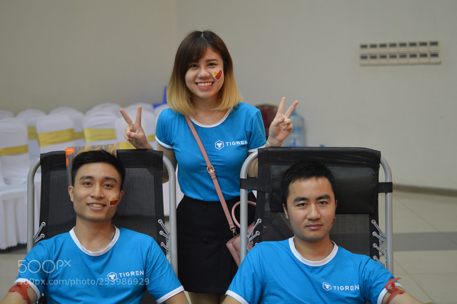 Nikon D3200 + Nikon AF-S DX Nikkor 35mm F1.8G sample photo. Magento website development company photography