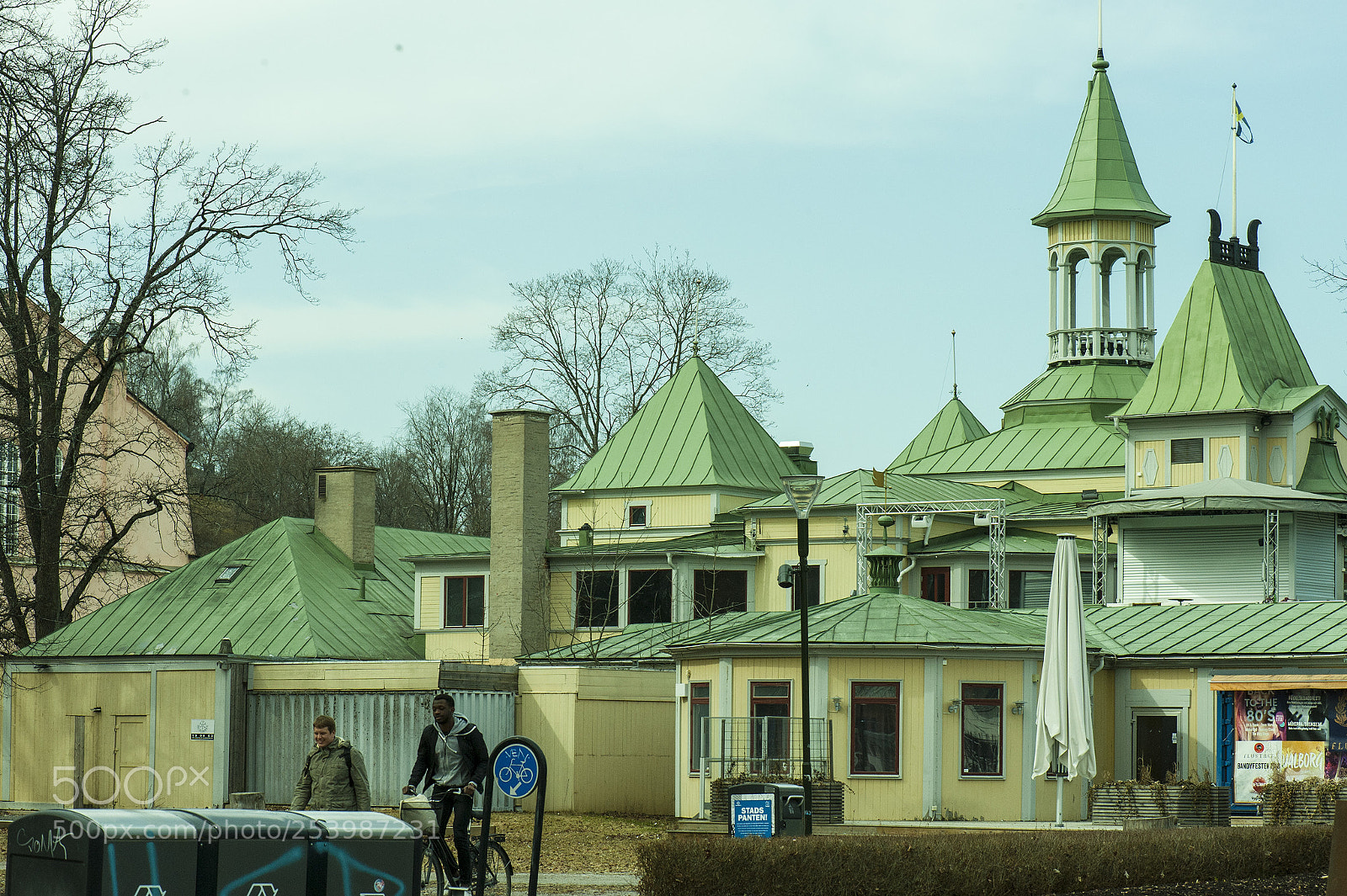 Nikon D700 sample photo. Restaurant flustret on the photography