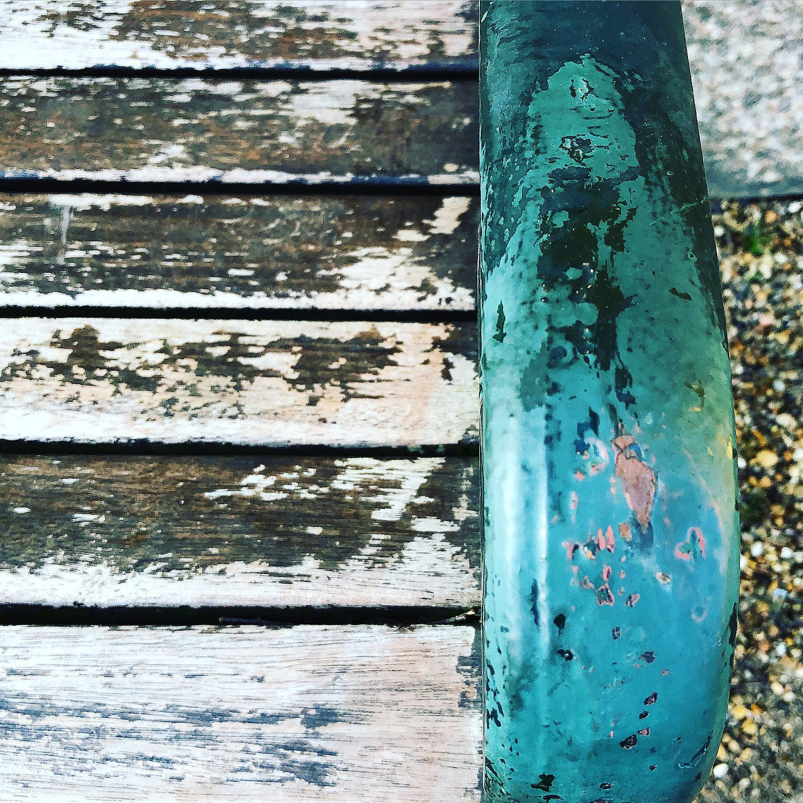 Apple iPhone 8 Plus sample photo. Wood and metal photography