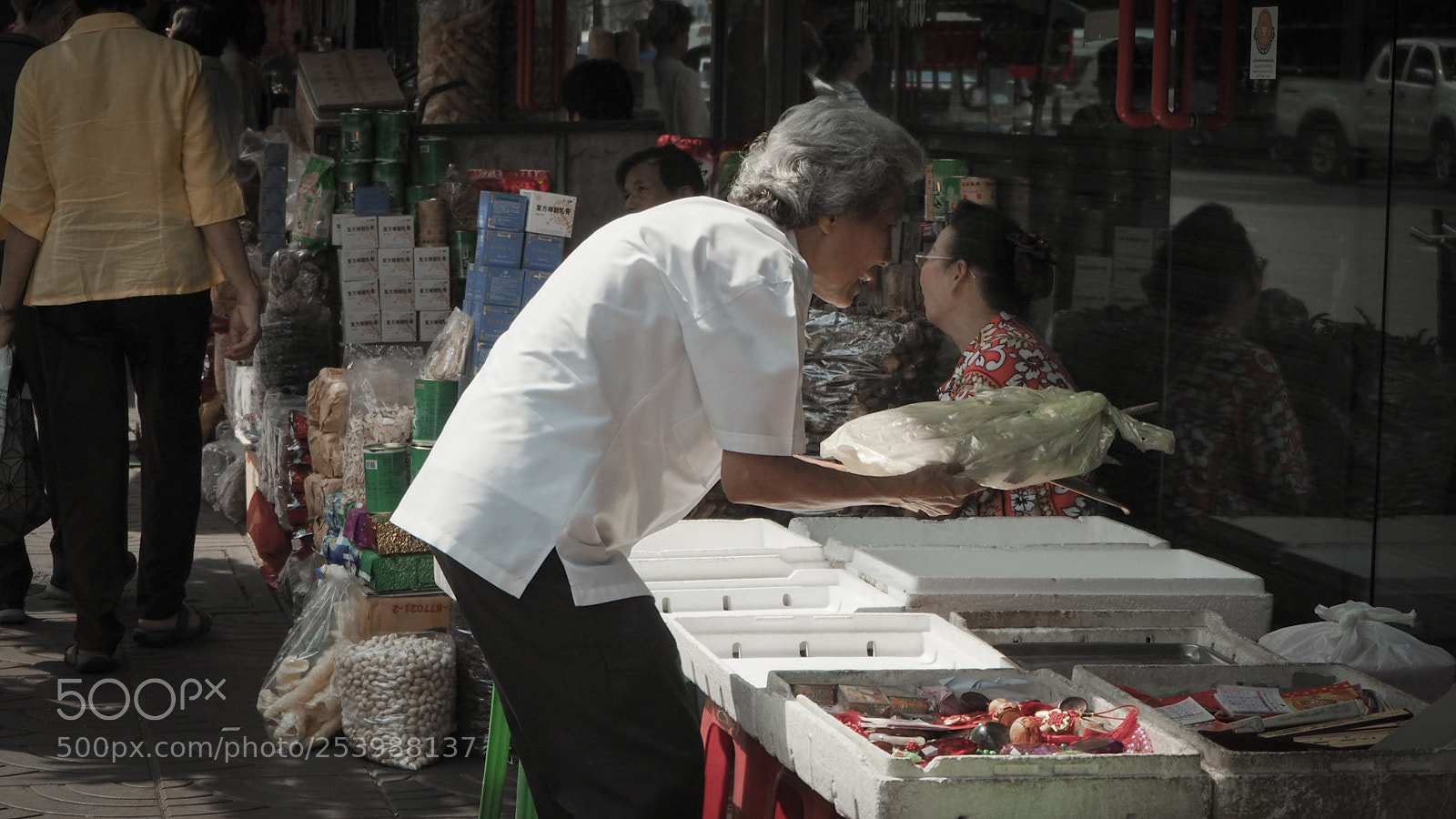 Olympus OM-D E-M10 II sample photo. Age isn't problem photography