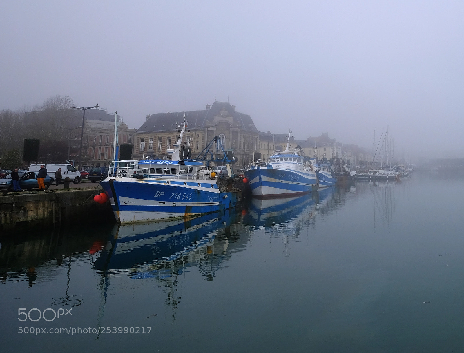 Fujifilm X-Pro2 sample photo. Harbour in the mist. photography