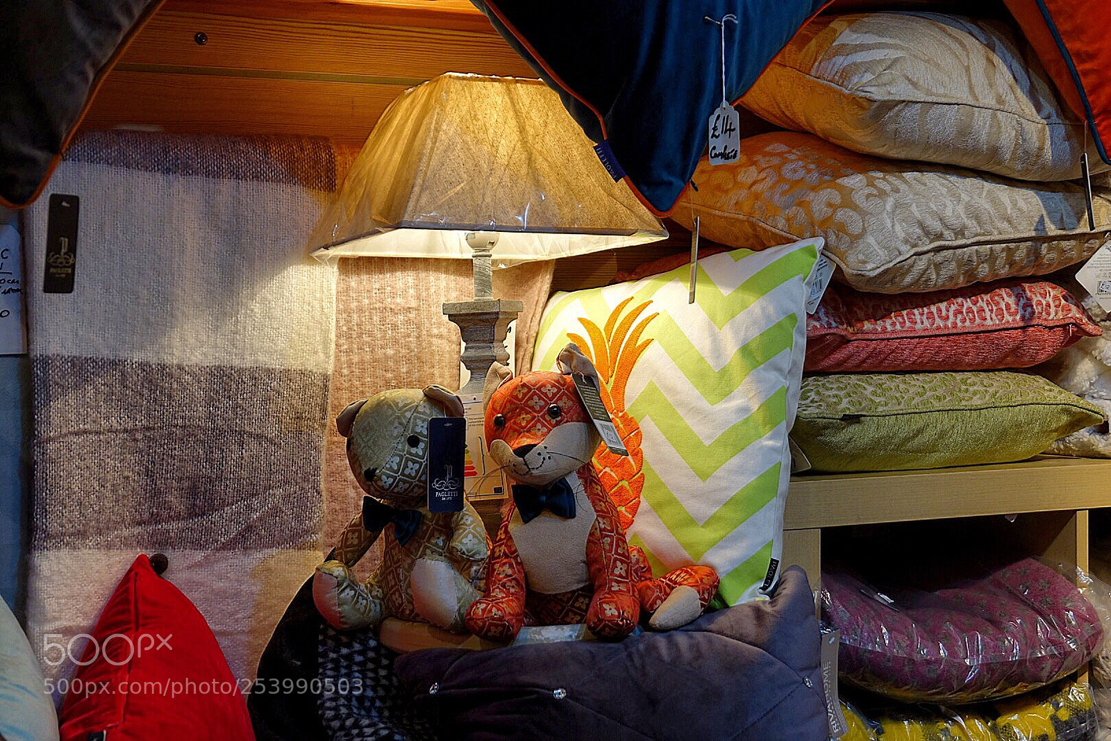 Sony Cyber-shot DSC-RX10 III sample photo.  teddies on cushions photography