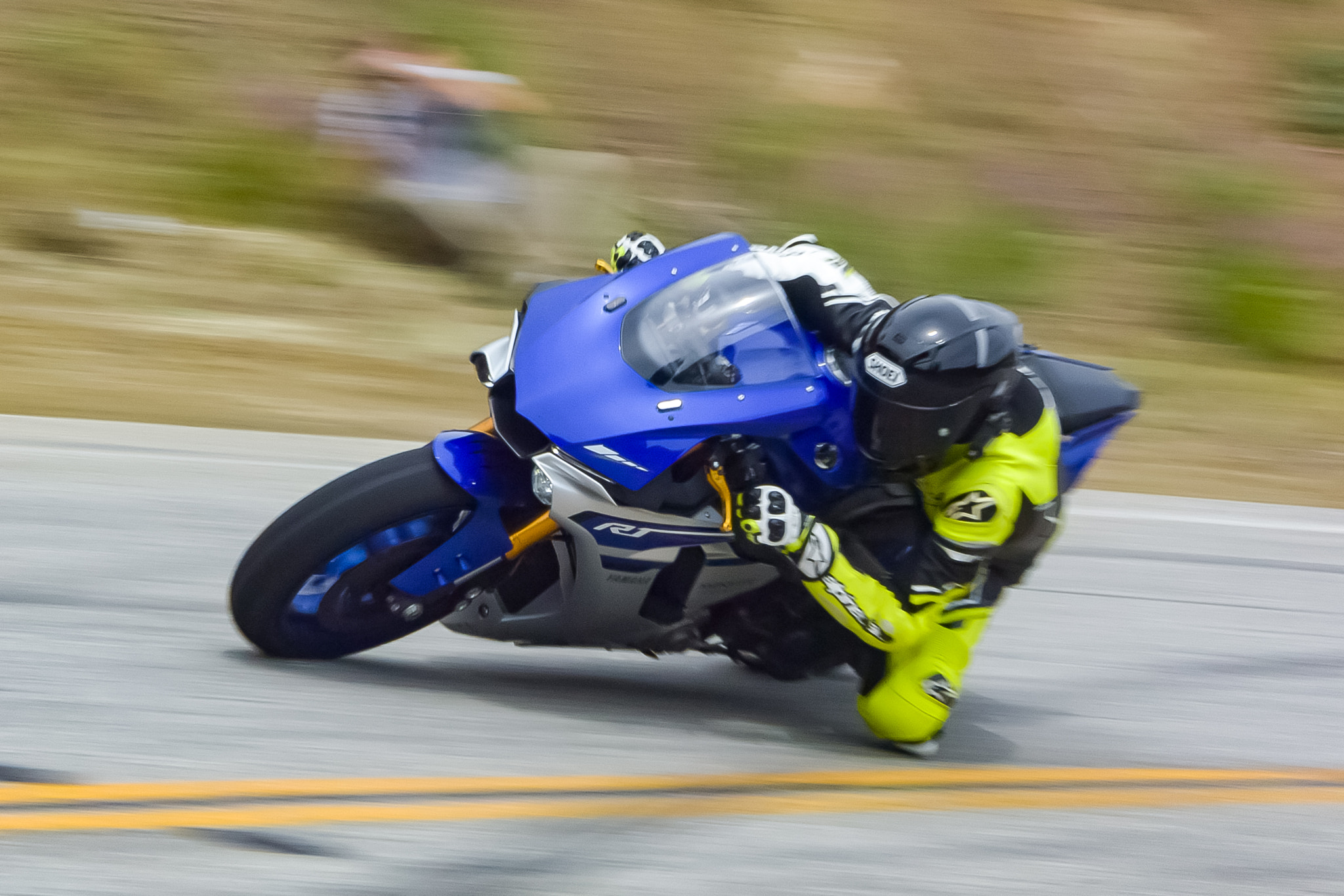 Nikon 1 V3 sample photo. Riders on mulholland hwy photography