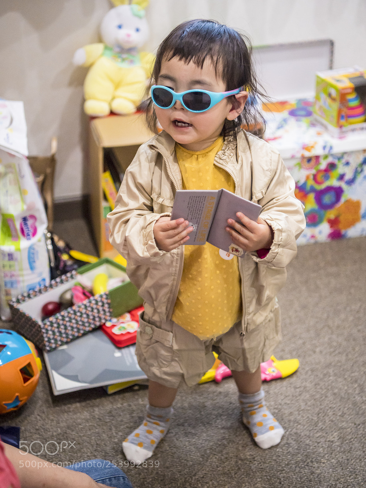 Nikon D5 sample photo. Granddaughter photography