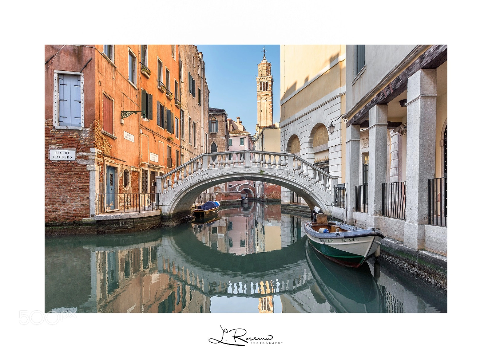 Nikon D810 sample photo. Reflection photography