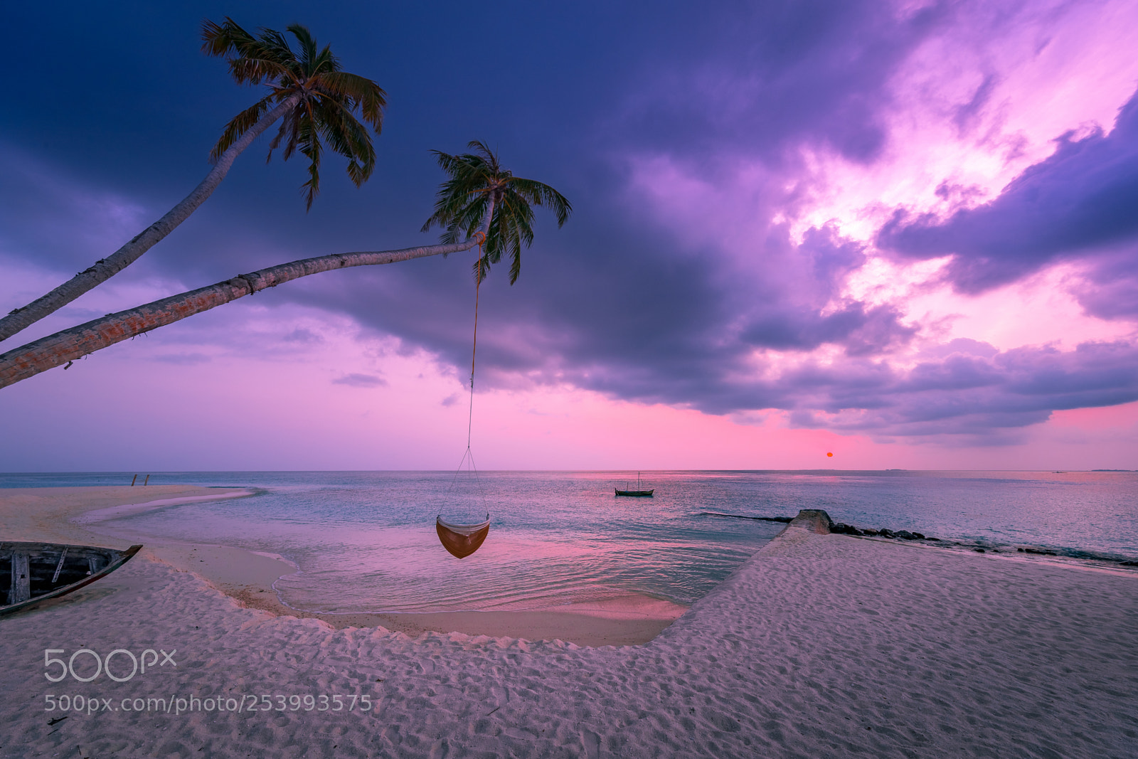 Canon EOS-1D X Mark II sample photo. Sunset at fushifaru photography