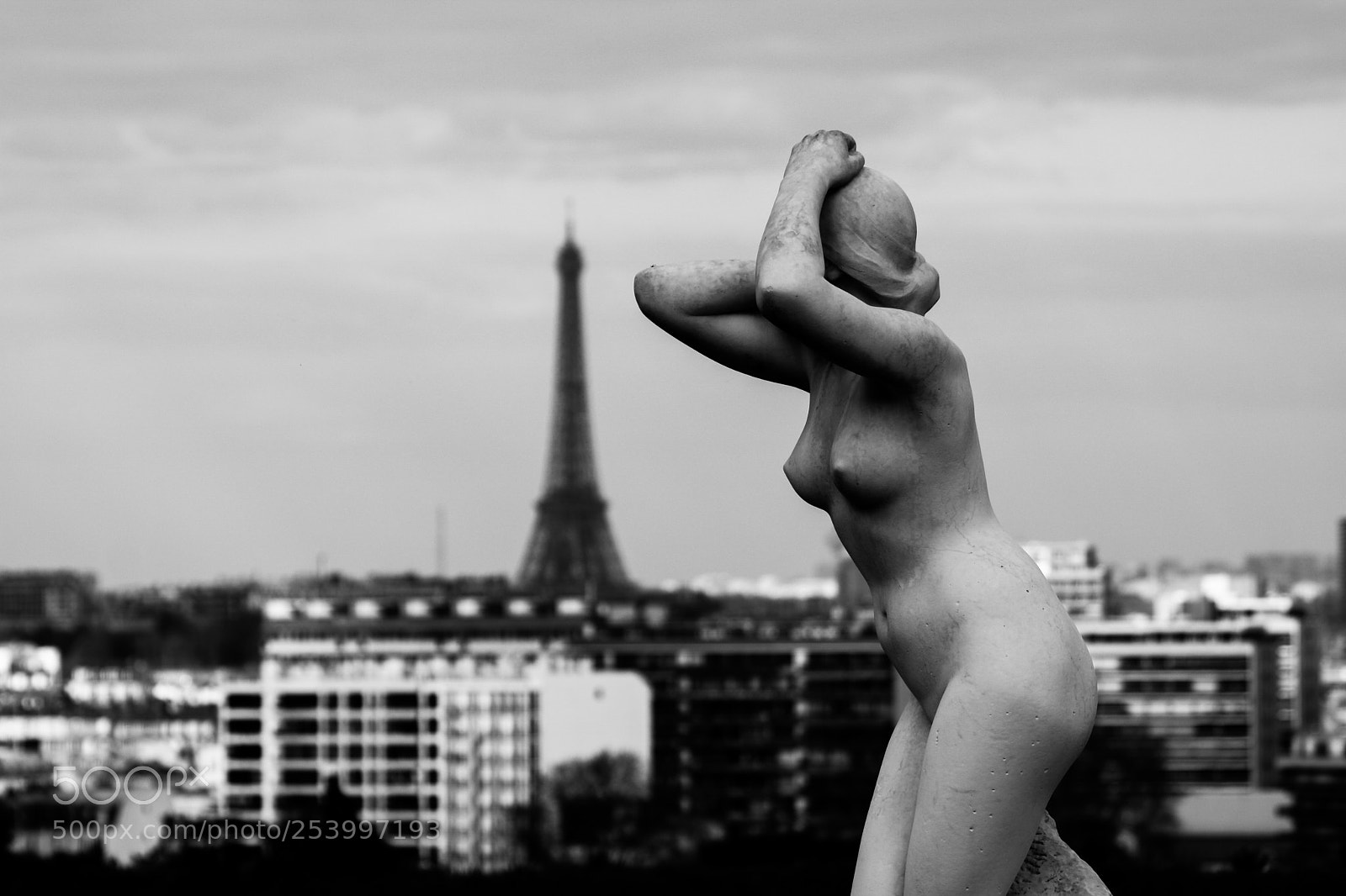 Canon EOS 750D (EOS Rebel T6i / EOS Kiss X8i) sample photo. Nue sous les nuages photography