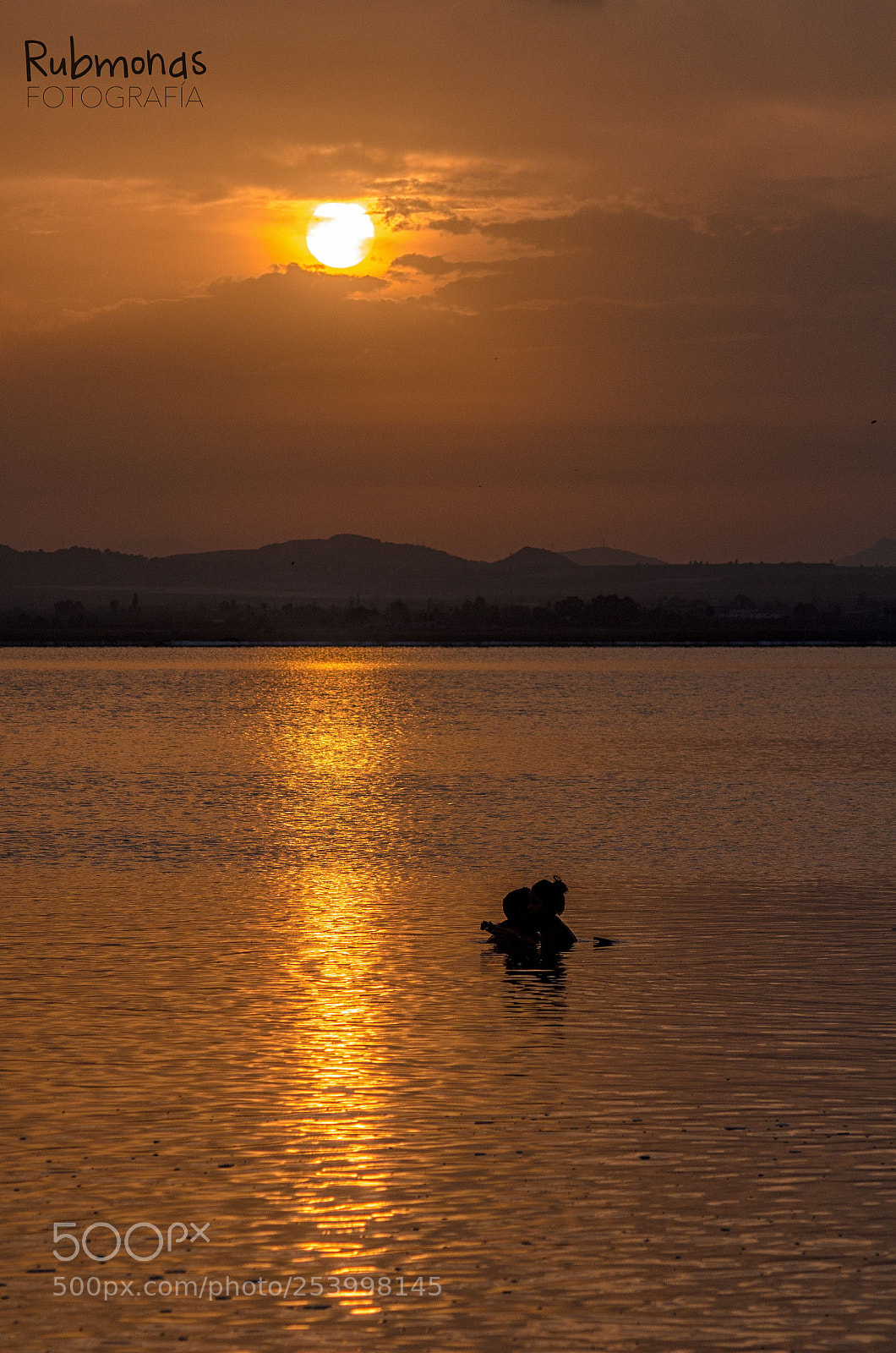 Nikon D7000 sample photo. Love photography