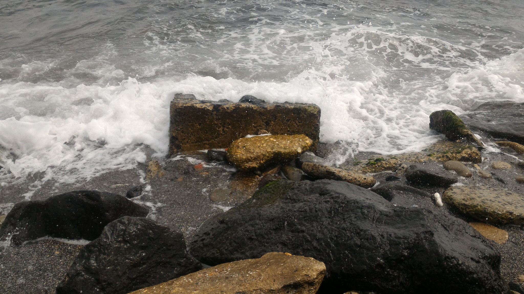 ASUS ZenFone 2 (ZE551ML) sample photo