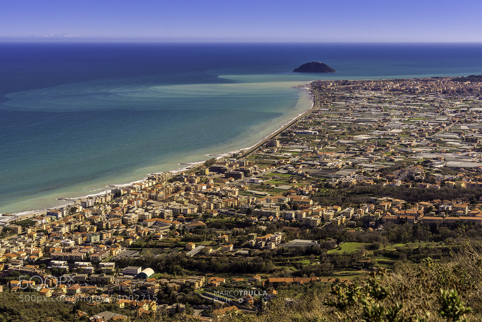 Nikon D7200 sample photo. Sea, land, and mountains photography