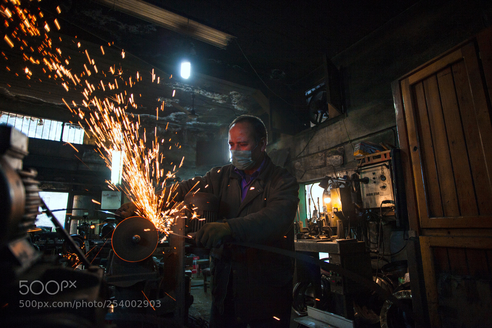 Canon EOS 5D Mark II sample photo. Inside of working life photography