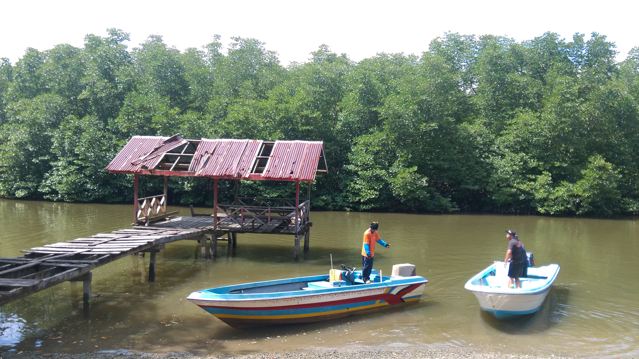 HTC DESIRE EYE sample photo. River and old jetty photography