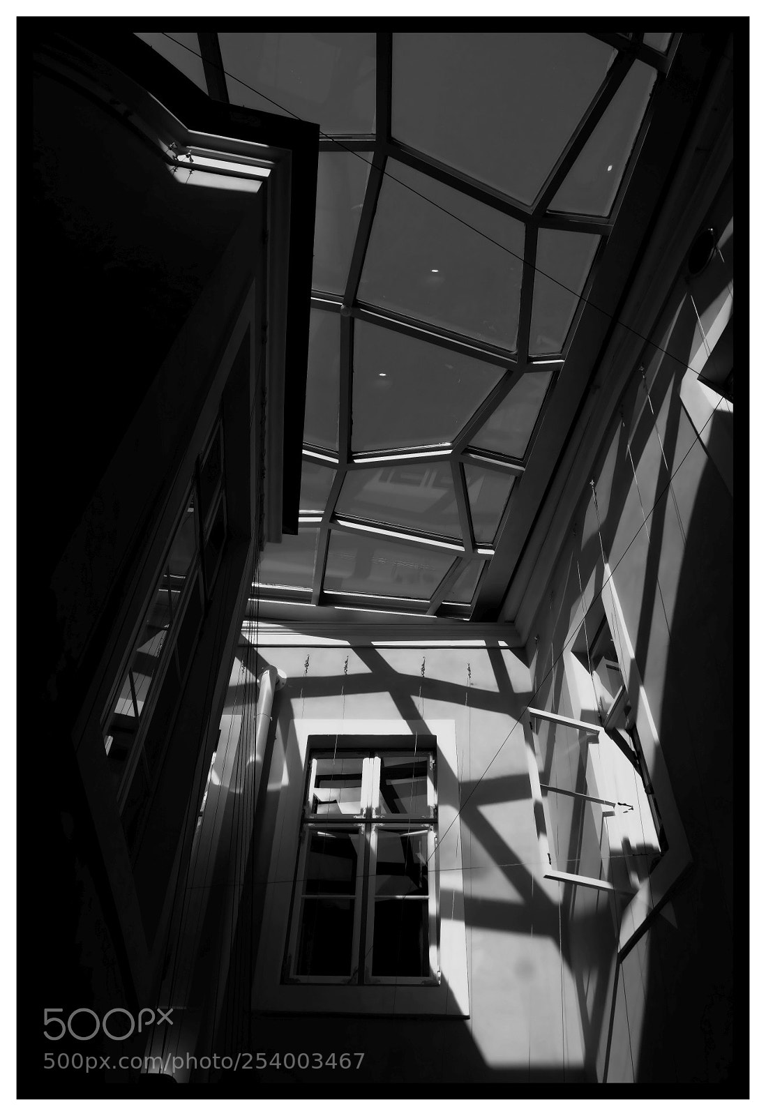 Fujifilm X-T20 sample photo. Atrium photography