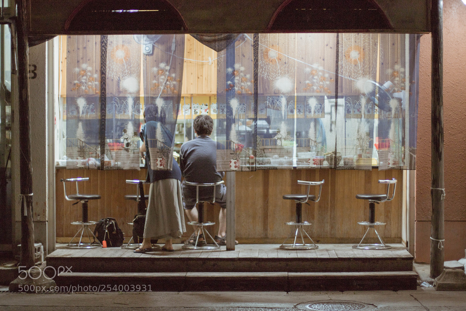 Canon EOS 7D Mark II sample photo. Night  food stands photography