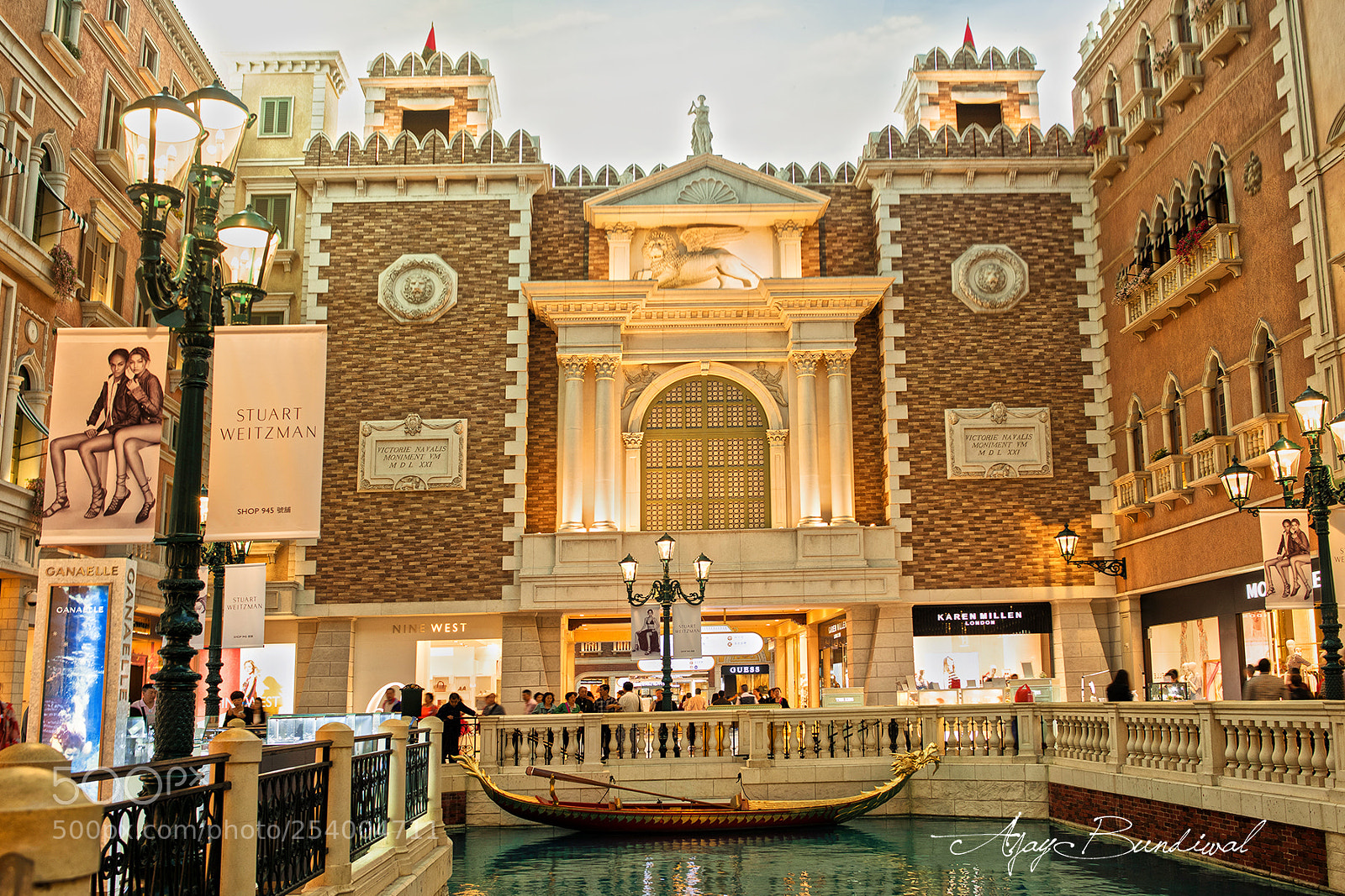 Nikon D810 sample photo. The venetian macao photography