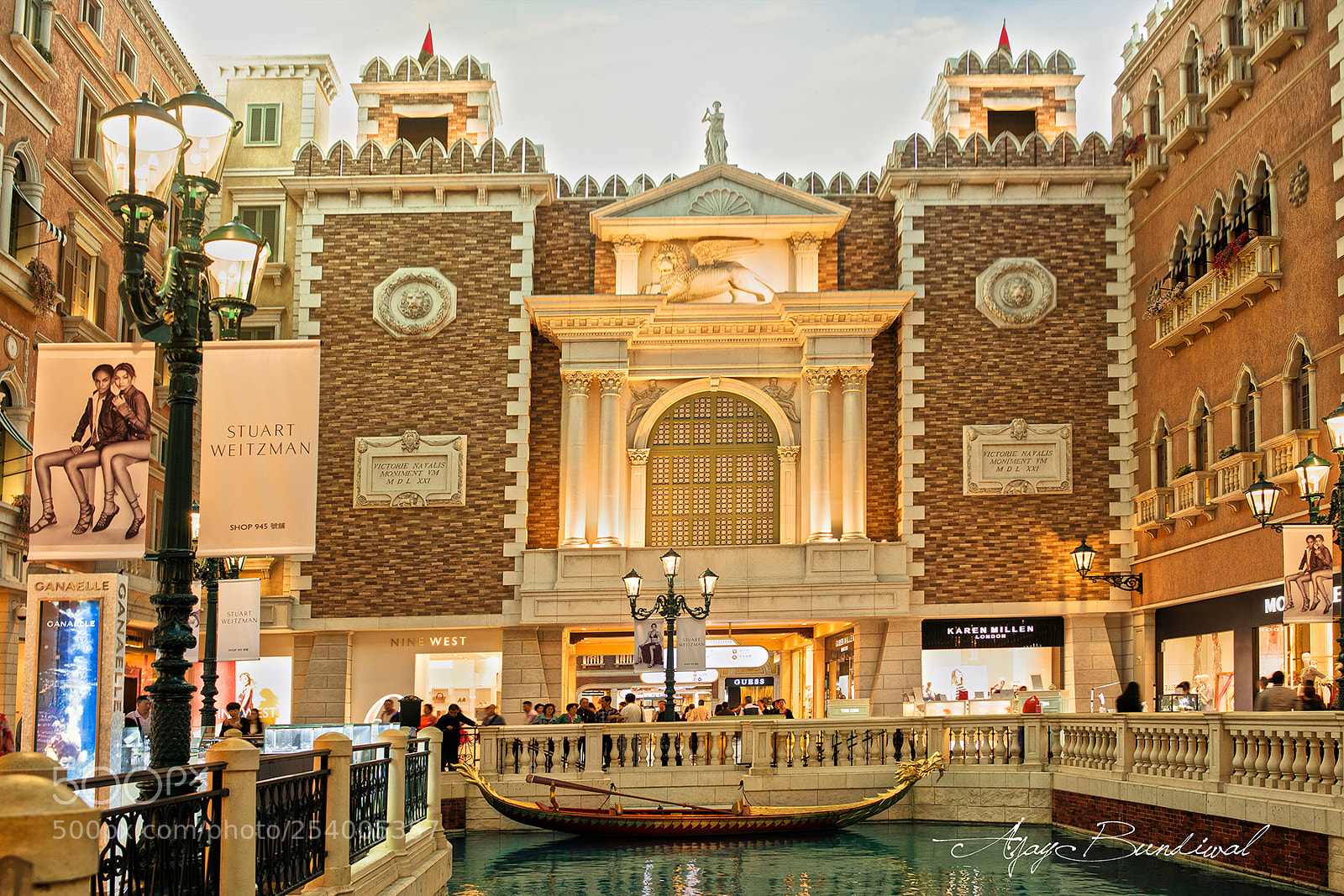 Nikon D810 sample photo. The venetian macao photography