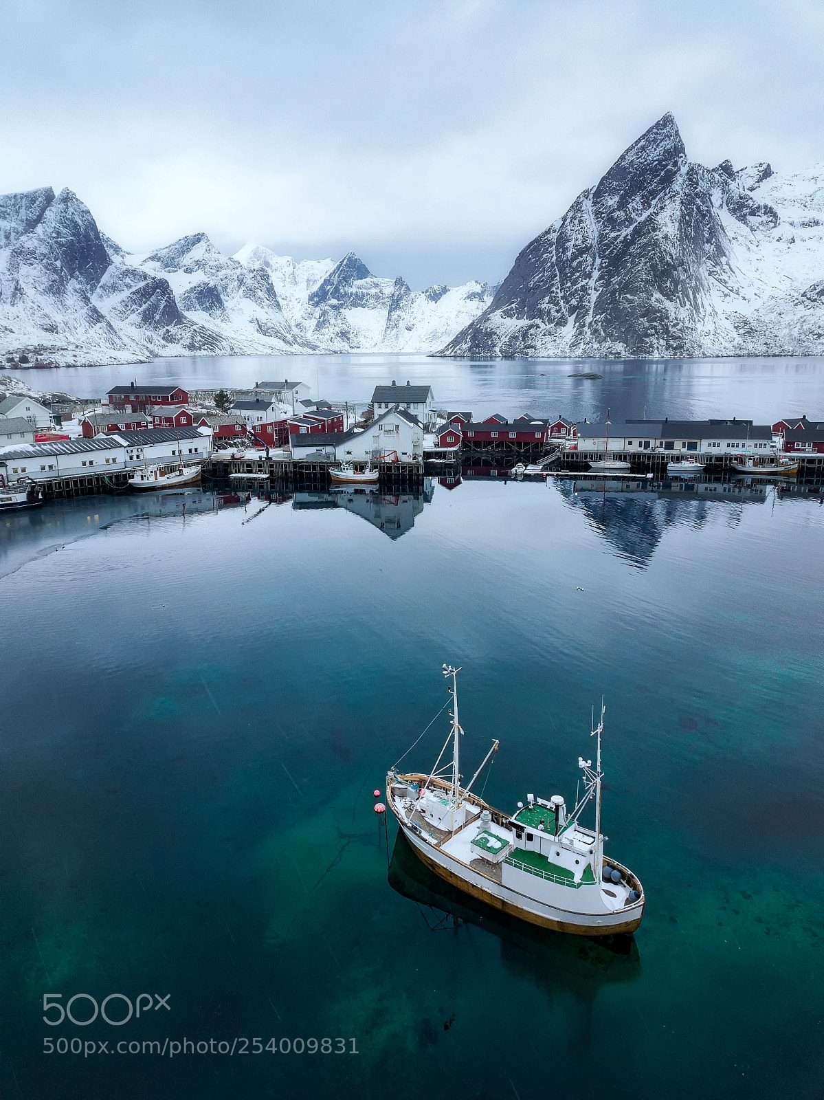 DJI FC220 sample photo. Reine photography
