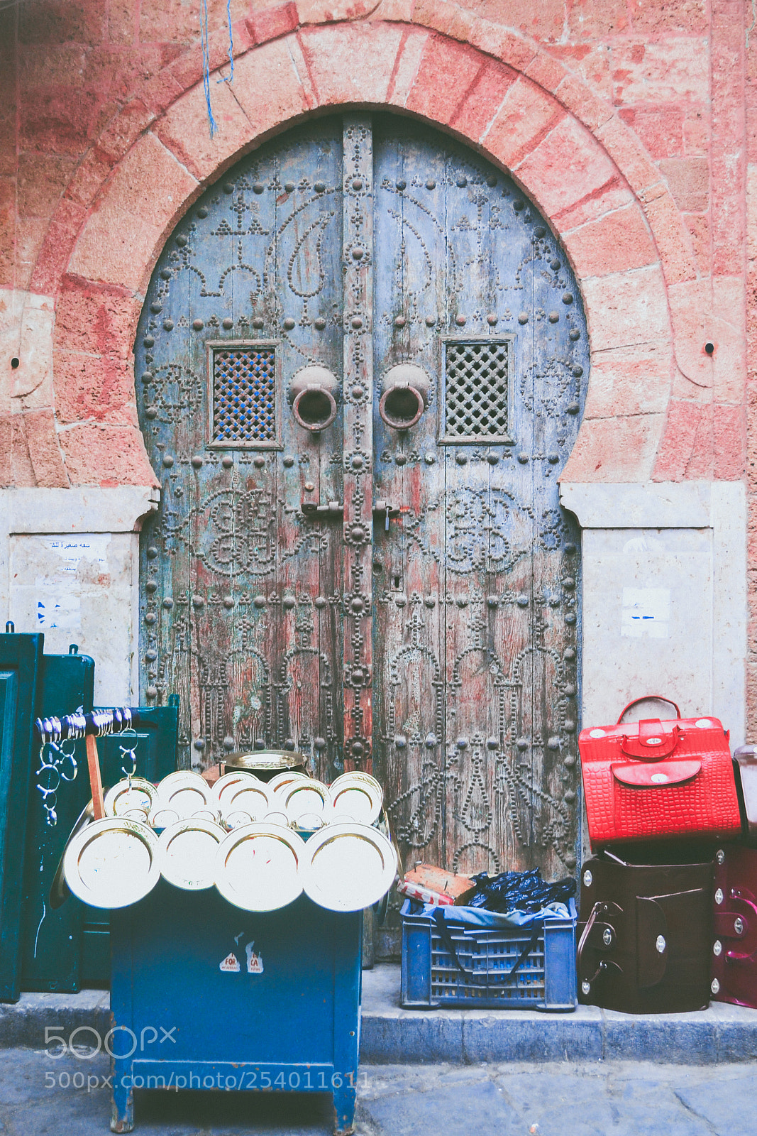 Nikon D3100 sample photo. Tunisian doors photography