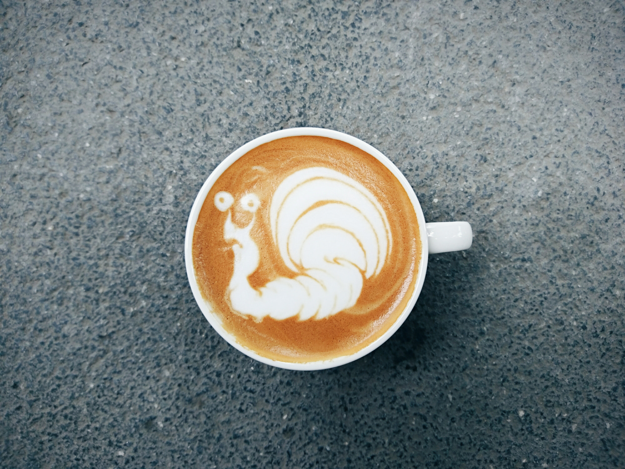 HTC 10 sample photo. Latte art - snail ver 1 photography