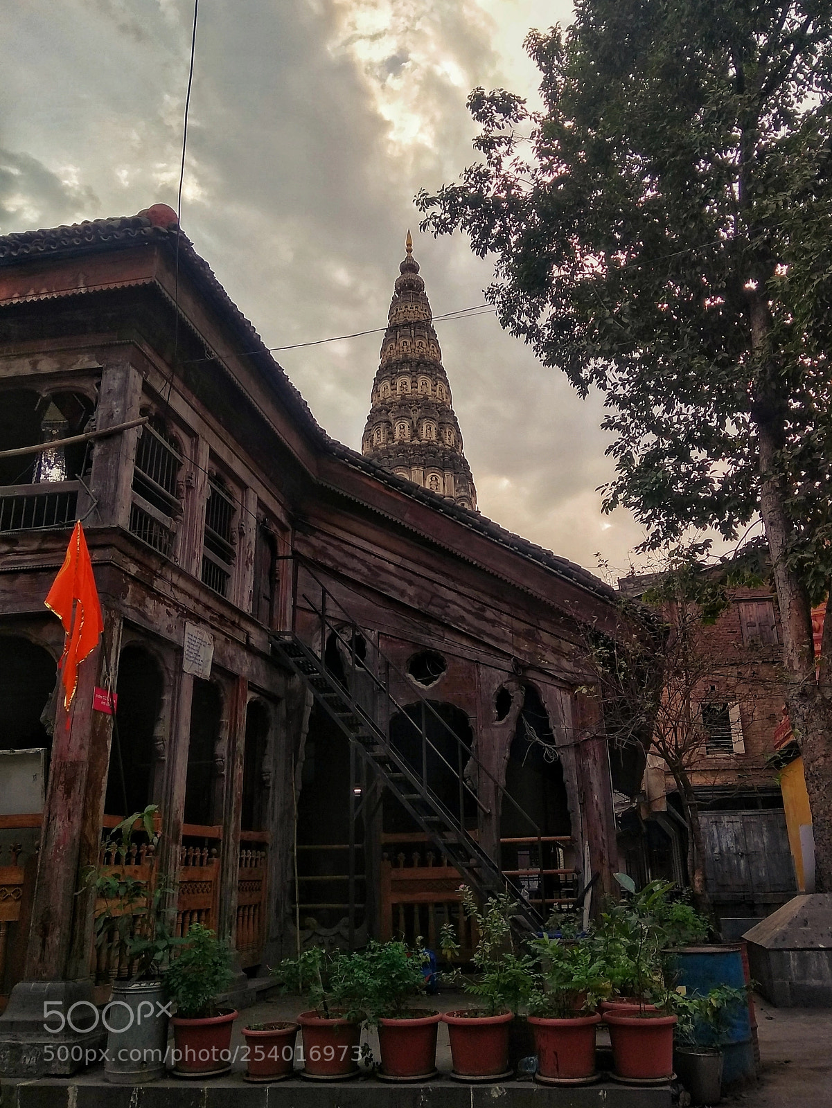 Motorola Moto G (5S) Plus sample photo. Temple photography