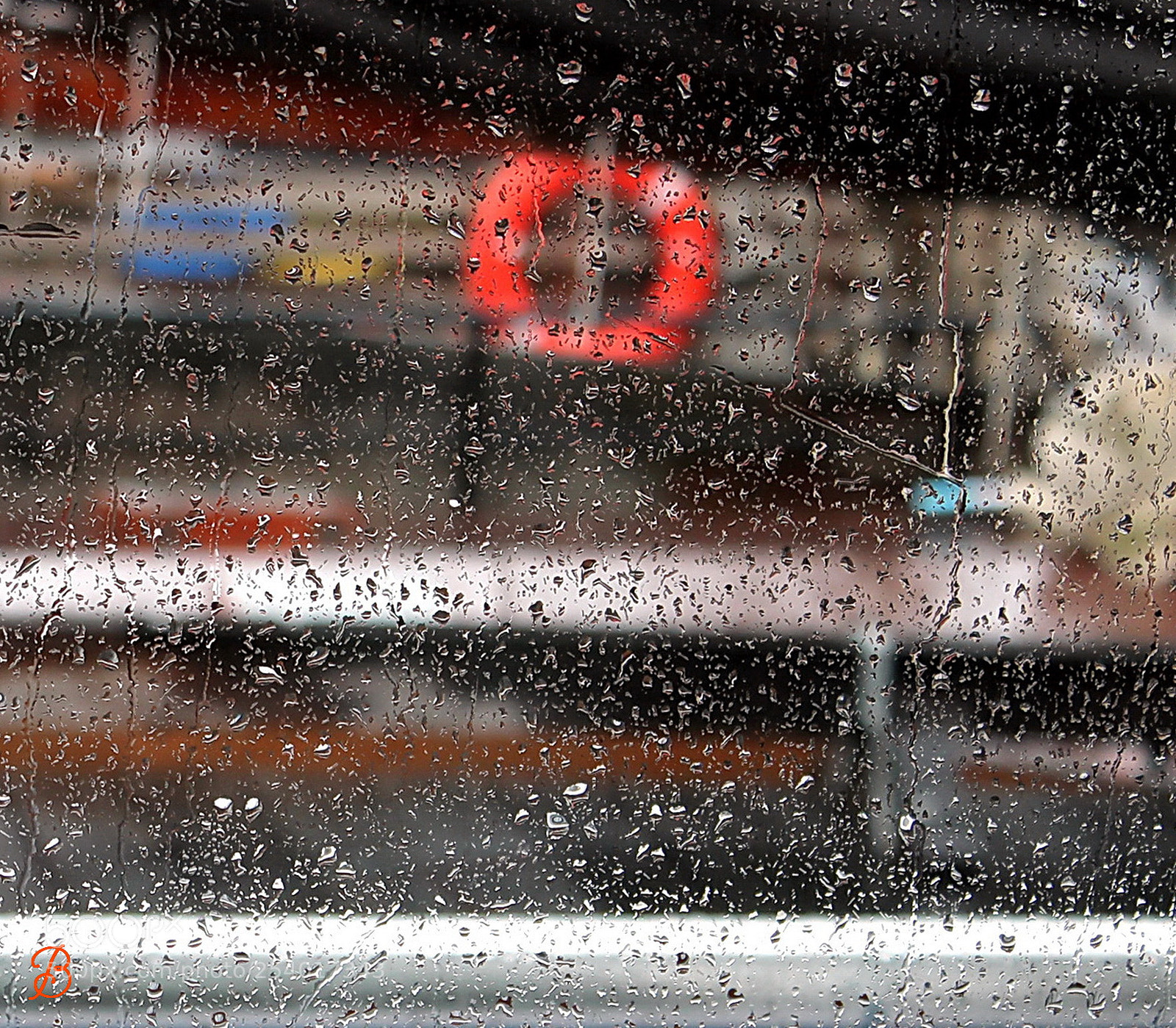 Canon EOS 550D (EOS Rebel T2i / EOS Kiss X4) sample photo. "rain drops keep falling" photography