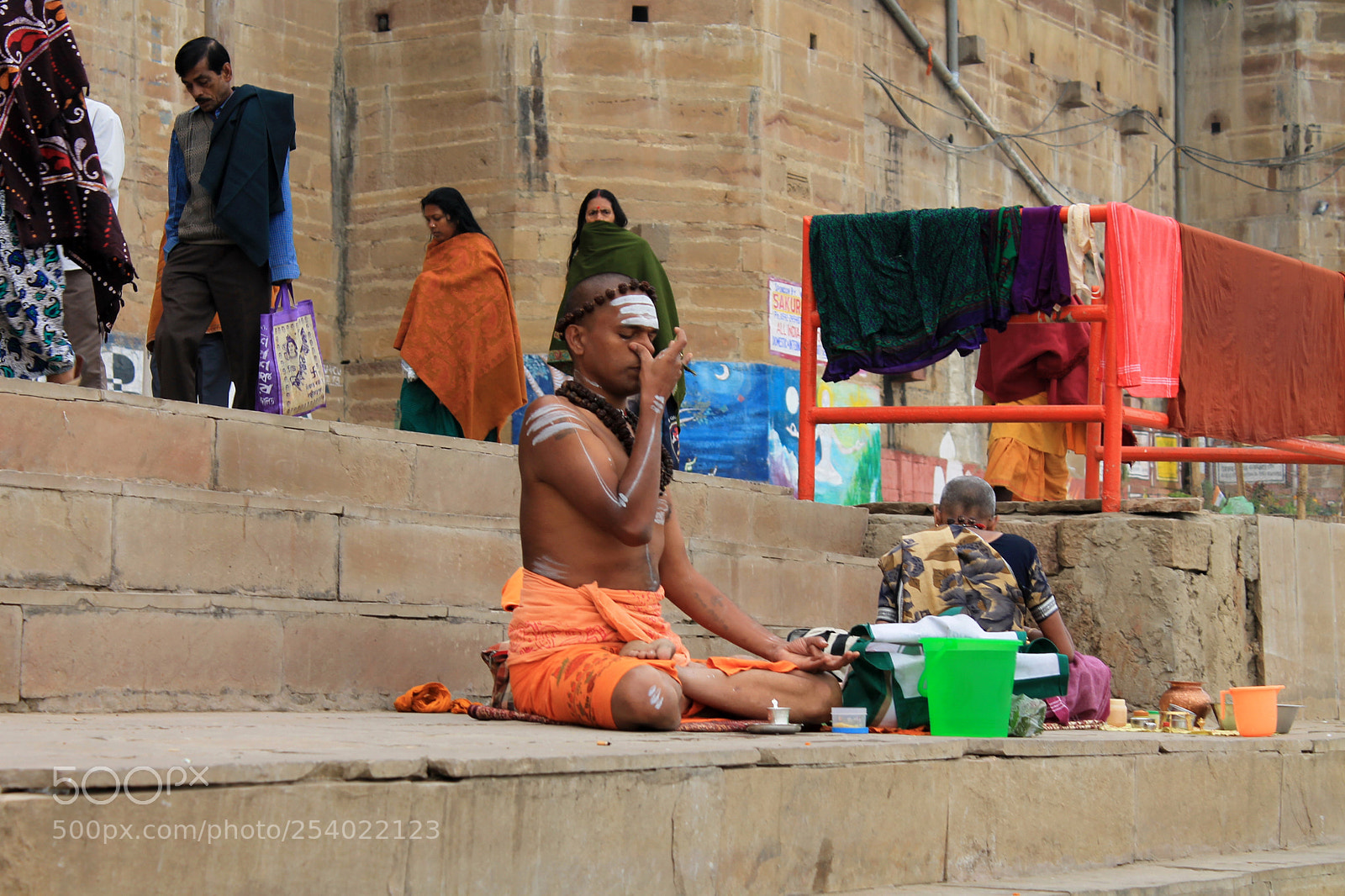 Canon EOS 1100D (EOS Rebel T3 / EOS Kiss X50) sample photo. Morning in varanasi. photography