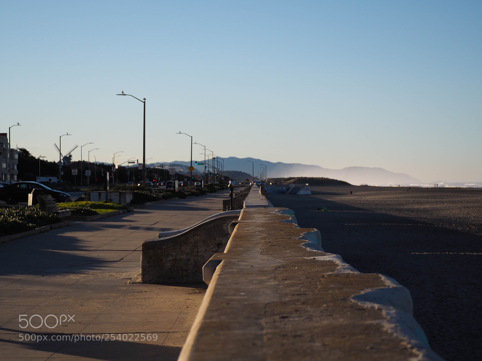 Olympus OM-D E-M10 II sample photo. Ocean wall photography