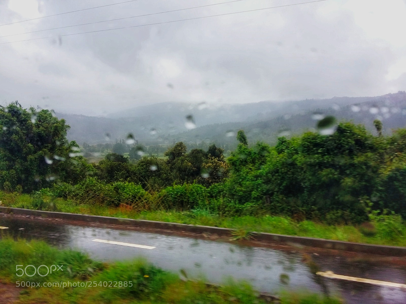 Samsung Galaxy Grand Prime sample photo. Traveling in the rain photography