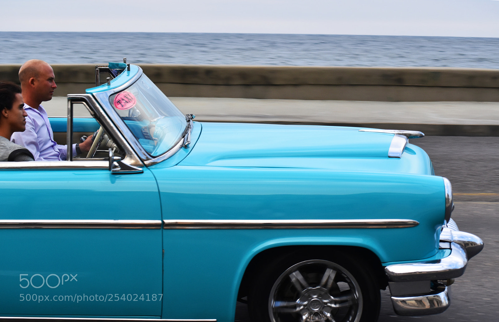 Nikon D5500 sample photo. Driving on malecón photography