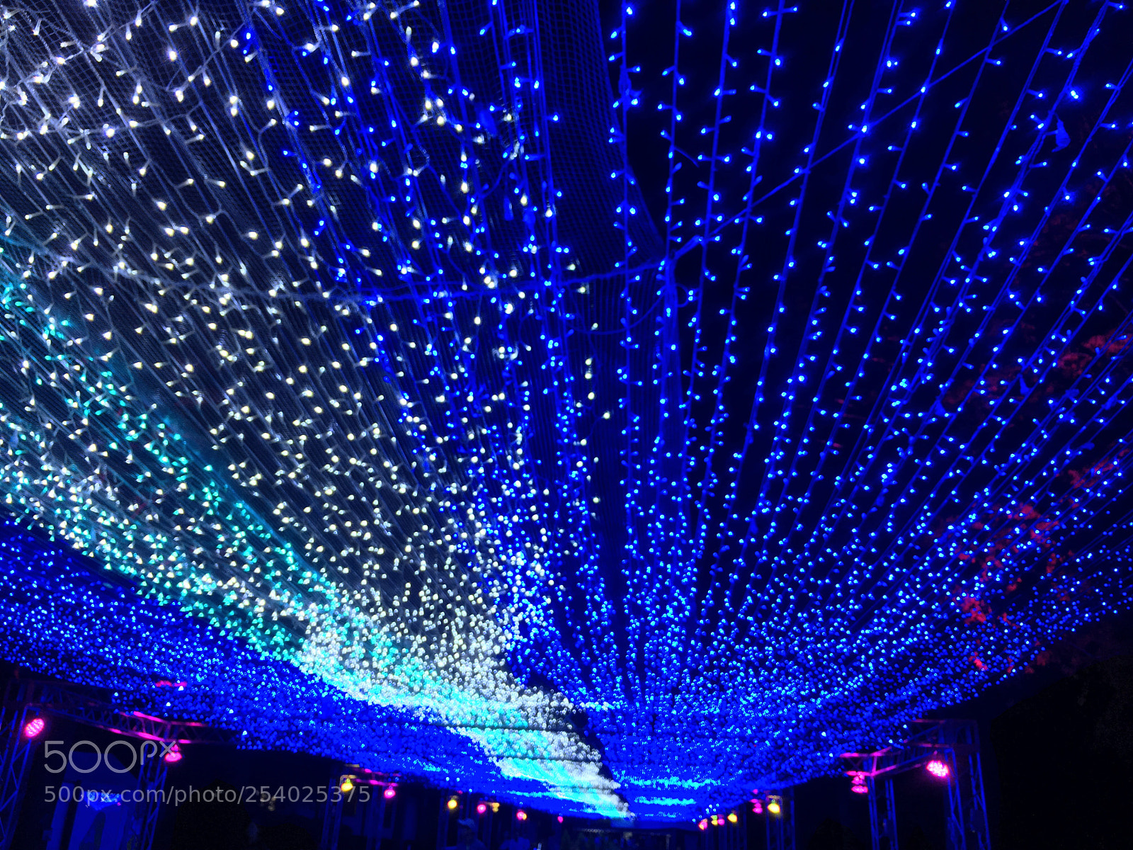 Apple iPhone 6s sample photo. Blue corridor photography