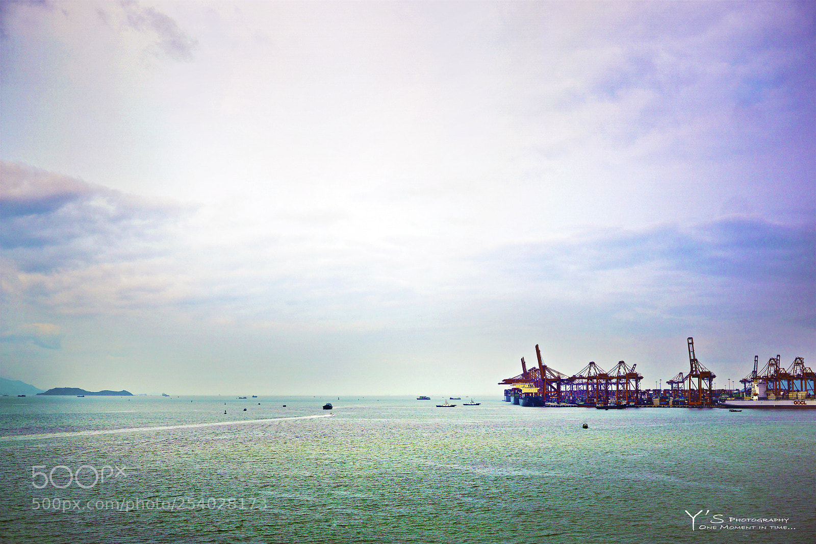Sony a6000 sample photo. Sky and sea. 蓝天碧海。 photography