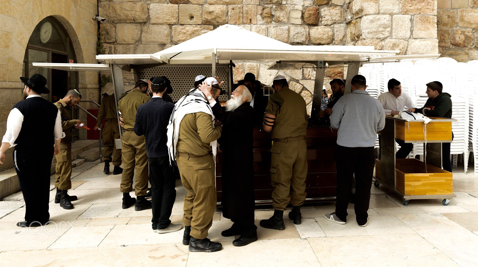 Canon EOS 6D Mark II sample photo. Prayers at westernwall jerusalem photography