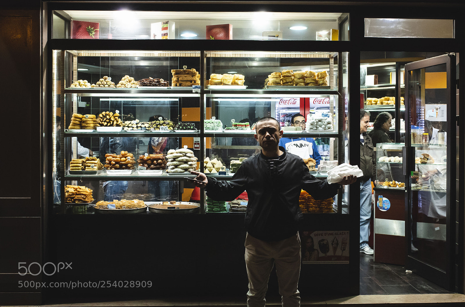 Canon EOS-1D X Mark II sample photo. Patisserie sud photography