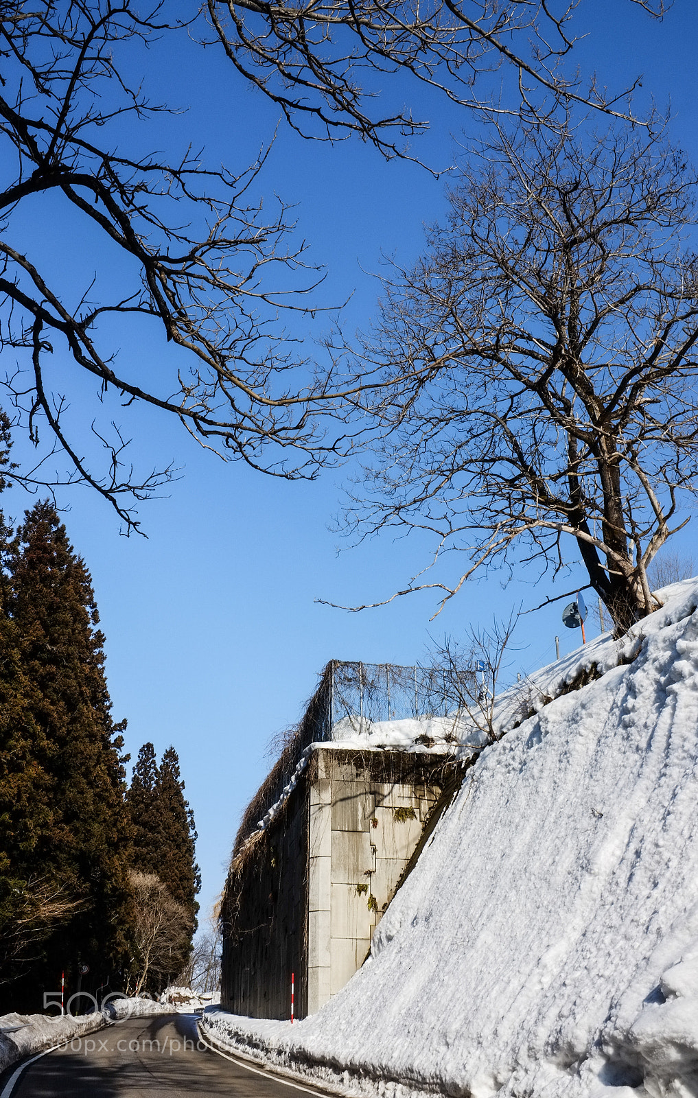 Fujifilm FinePix X100 sample photo. A road photography