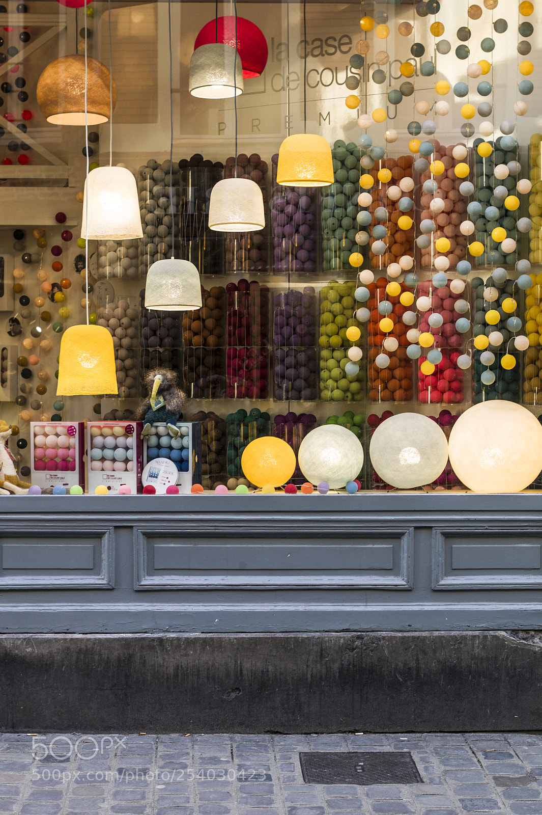 Leica M9 sample photo. Shop photography
