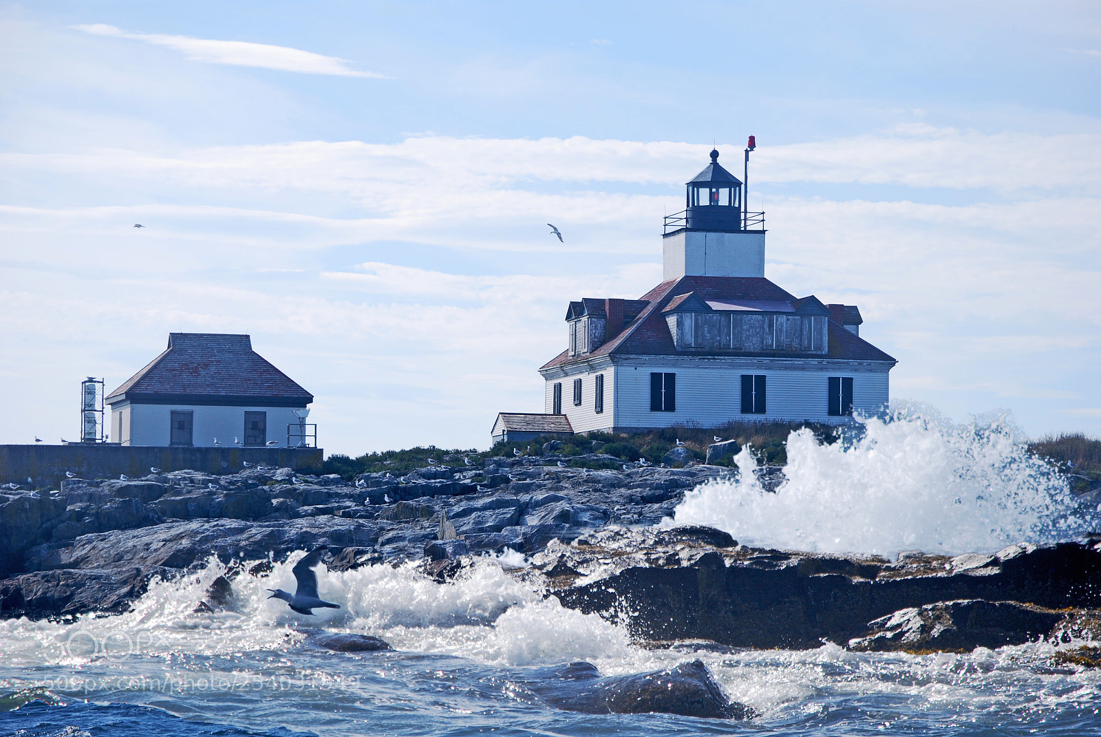 Nikon D60 sample photo. Egg rock lighthouse bar photography