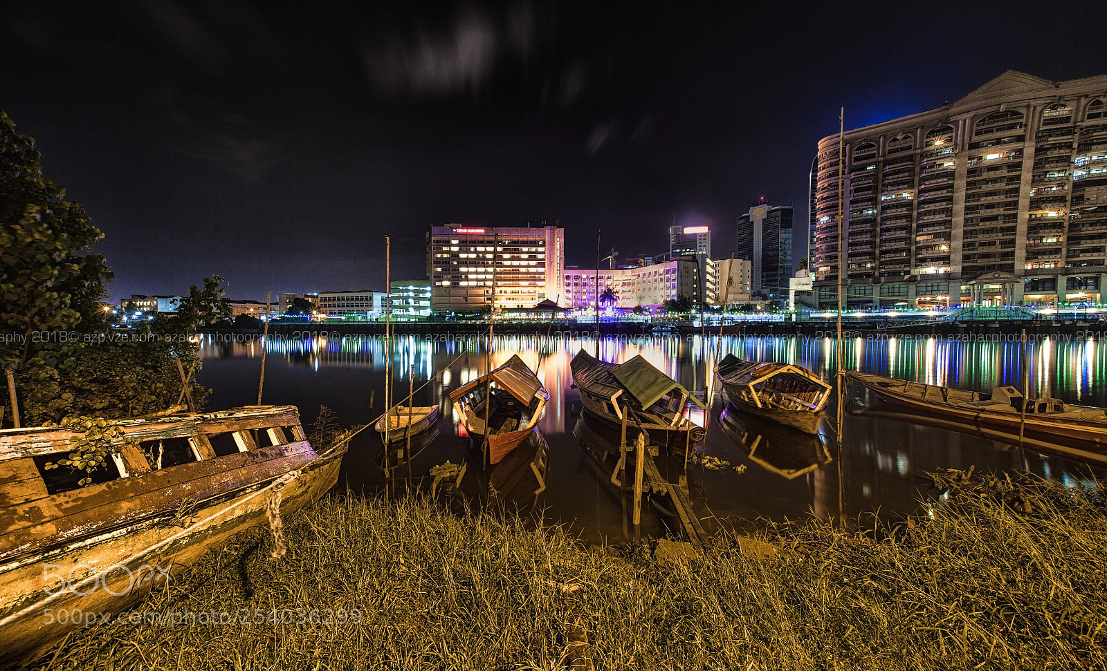 Canon EOS 5D Mark II sample photo. Kuching city waterfront photography
