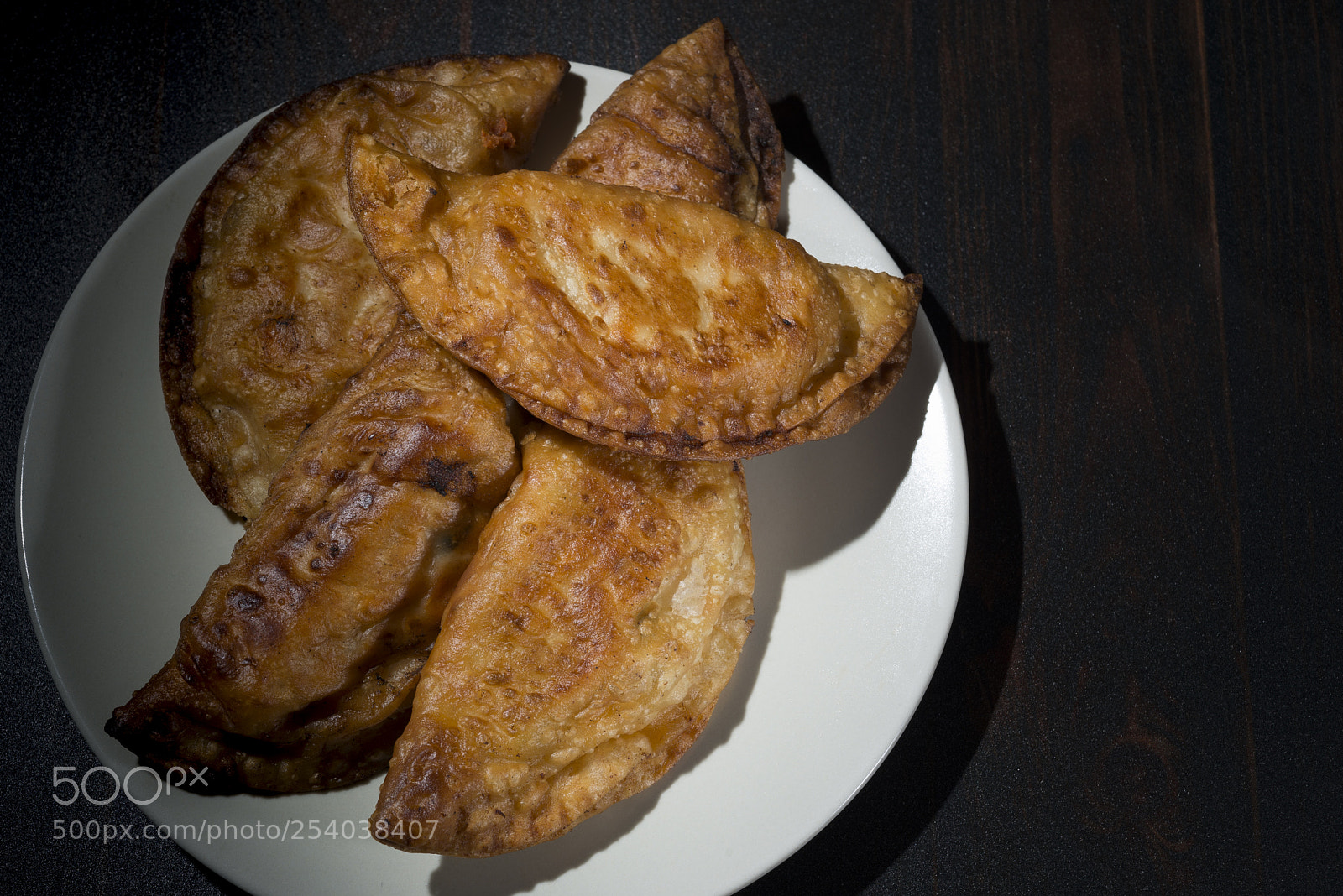 Nikon D800 sample photo. Homemade tuna and tomato photography