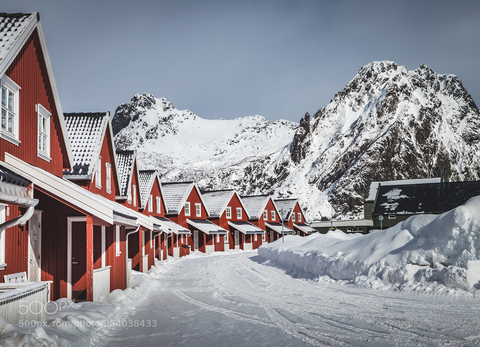 Canon EOS 80D sample photo. Red white - lofoten photography