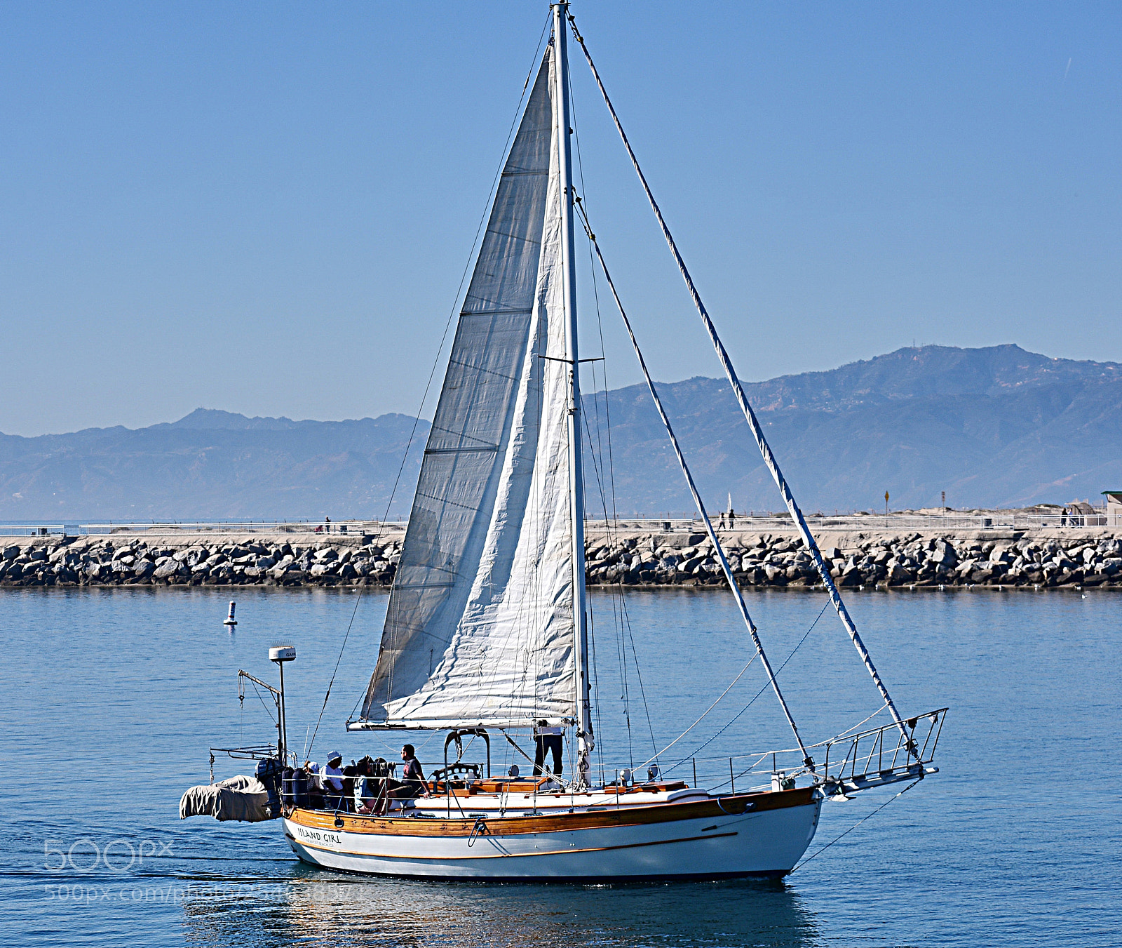 Nikon D7200 sample photo. Sailboat cruising marina channels photography