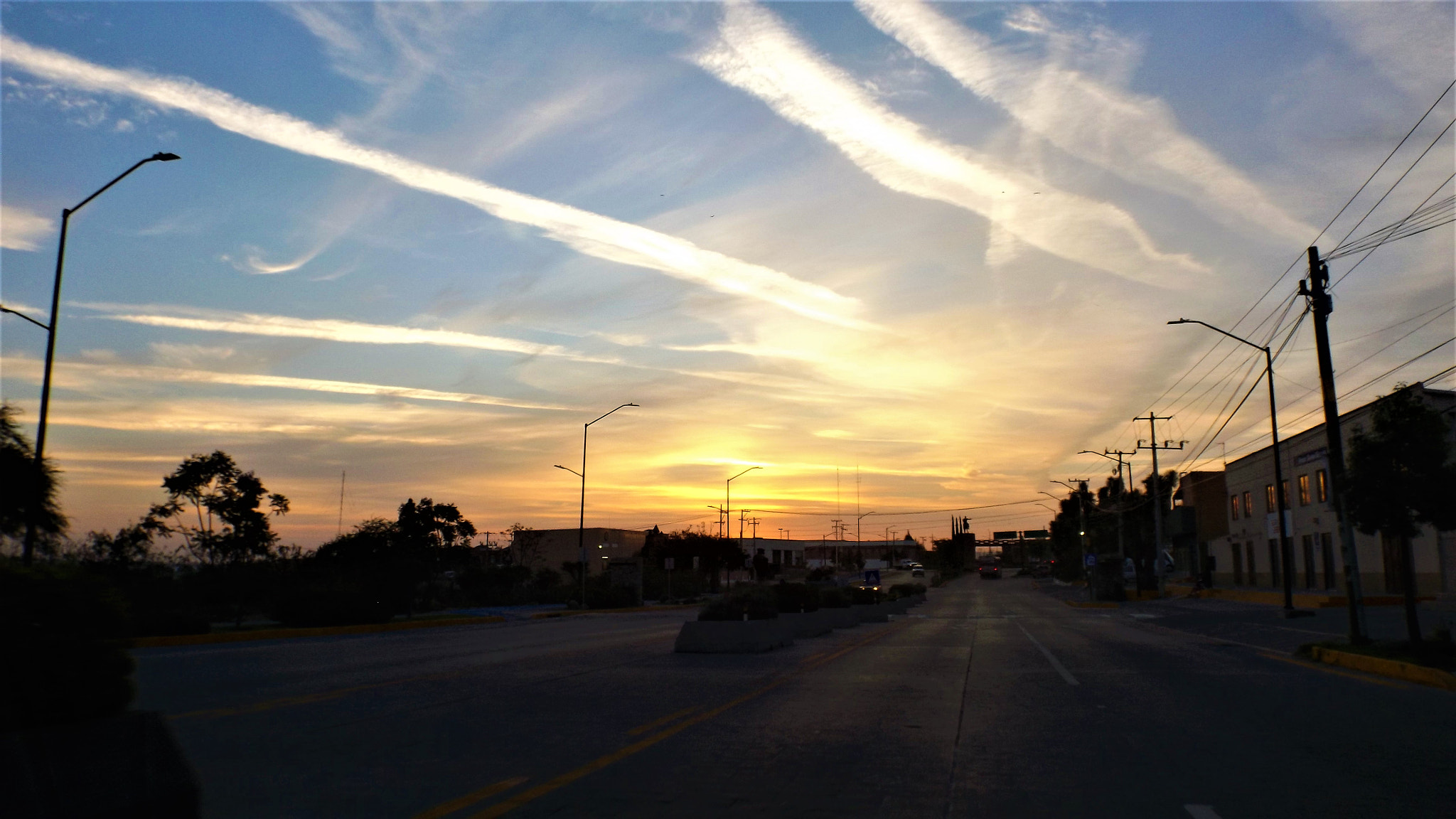 Fujifilm FinePix S4800 sample photo. Sunrise photography