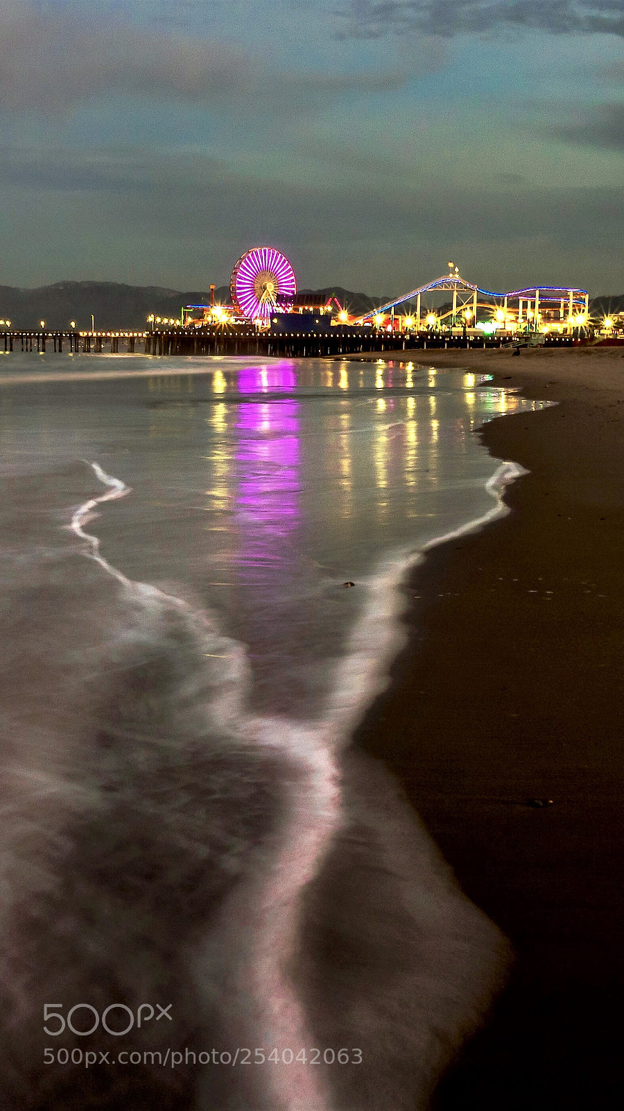 Olympus OM-D E-M5 II sample photo. Pier review photography