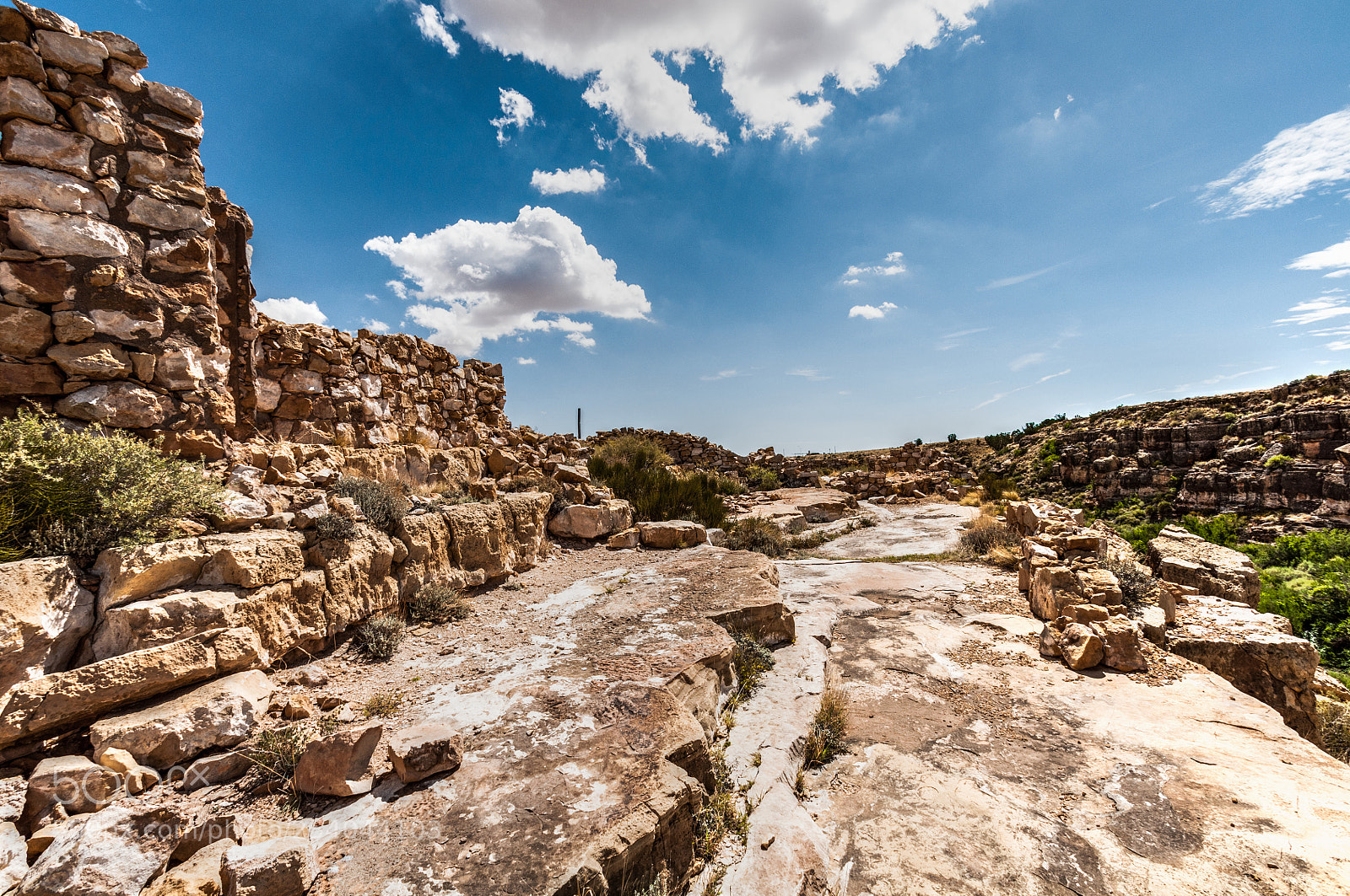 Nikon D5000 sample photo. 2 guns - ruins #9 photography